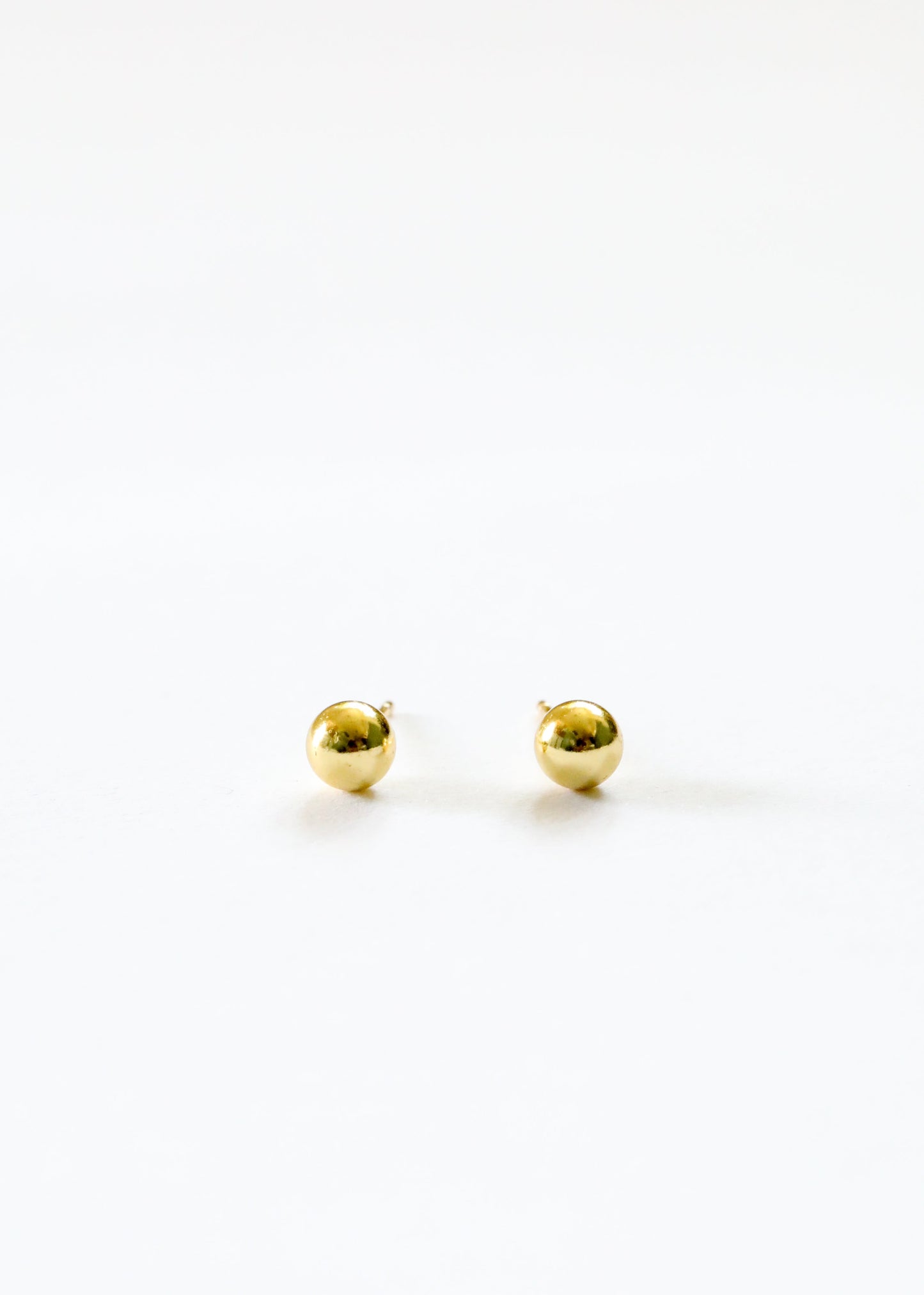 18K Gold Vermeil Ball Earrings || 6mm || Everyday + Simple Stud