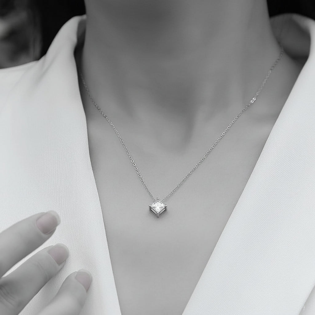 Fashionable Women Engagement S925 Sterling Silver Princess Square Cut Moissanite Necklace Link Charm Chain Pendant Necklace-3