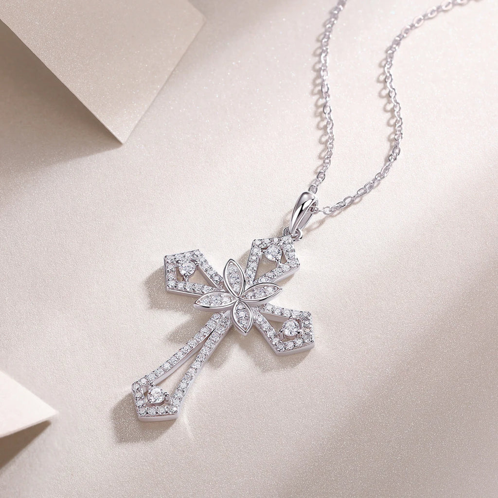 Trendy Moissanite Cross Pendant Necklace S925 Silver Gold Plated Women Hip Hop Jewelry Design Necklace-1