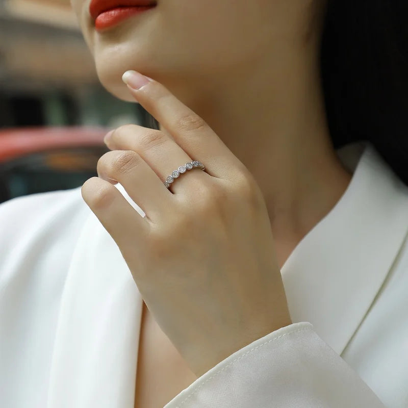 Female 925 Sterling Silver Luxury Women Fine Jewelry Rings Rhodium Plated Rings Bezel Setting Moissanite Eternity Rings-2