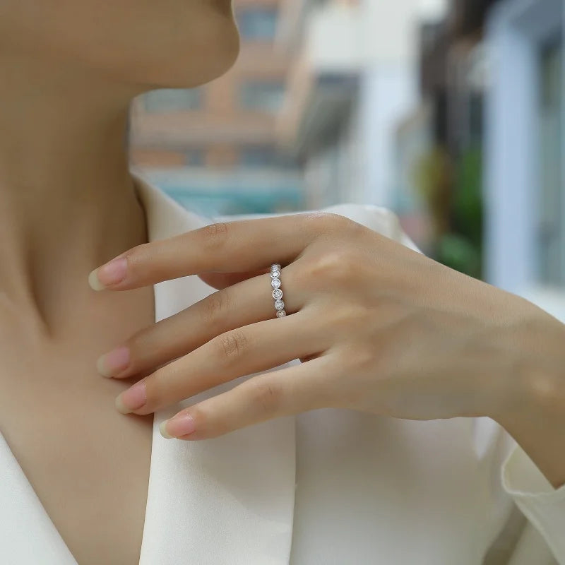Female 925 Sterling Silver Luxury Women Fine Jewelry Rings Rhodium Plated Rings Bezel Setting Moissanite Eternity Rings-1