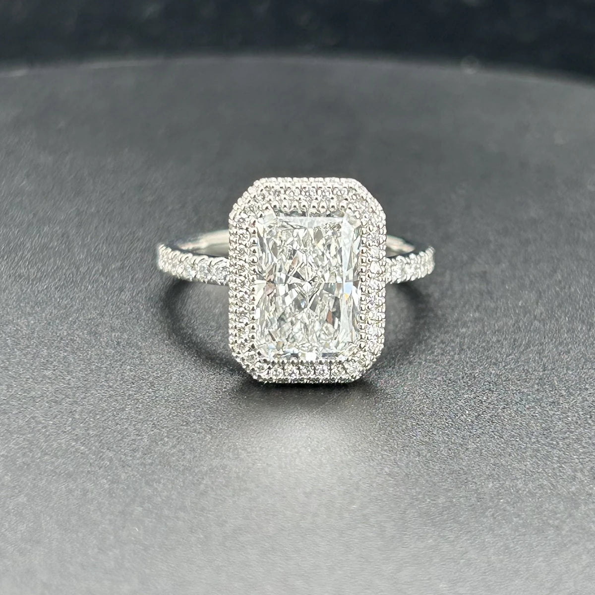 18K White Gold  D VS1 Lab Grown Diamond Radiant Cut 3 Carat CVD Wedding Ring with IGI Certificate-1