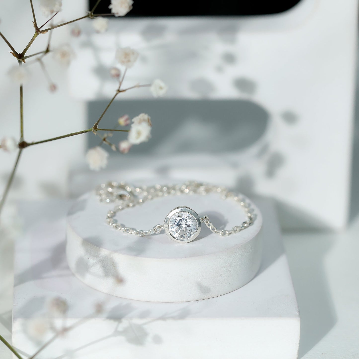 Bezel Set 7 MM CZ Diamond Solitaire Chain Bracelet