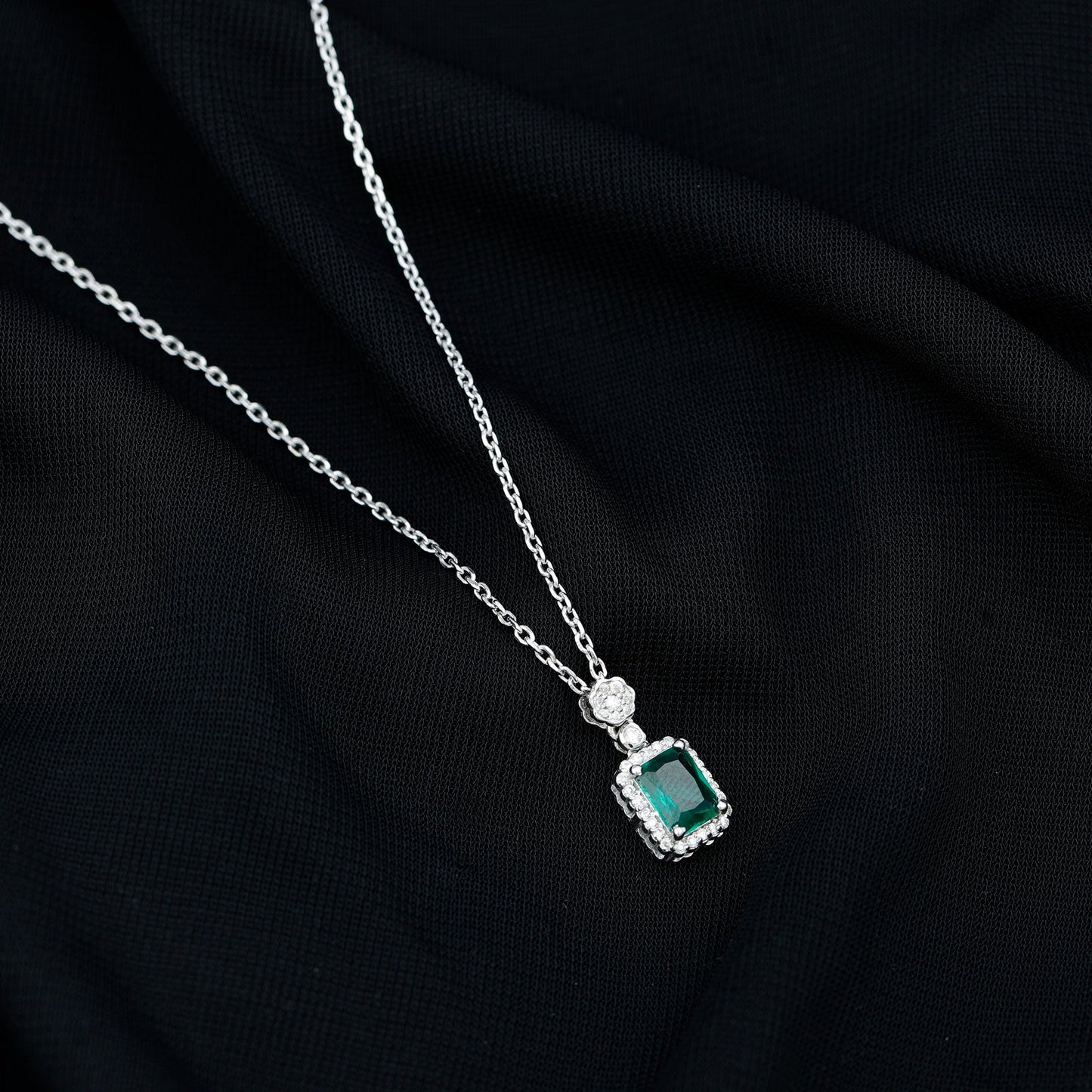 Certified Lab Grown Emerald Vintage Bridal Necklace with Silver Chain