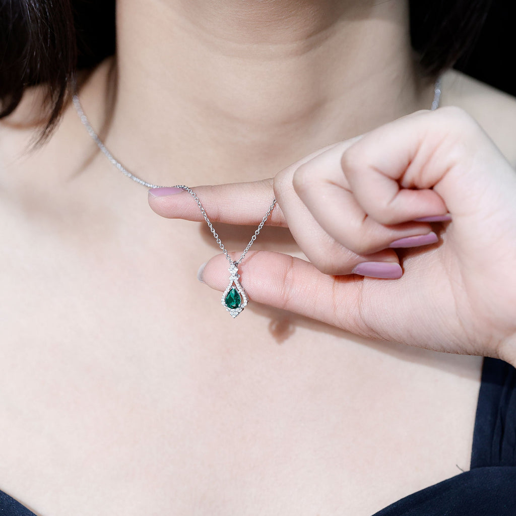 Lab Grown Emerald Bridal Vintage Necklace with Silver Chain