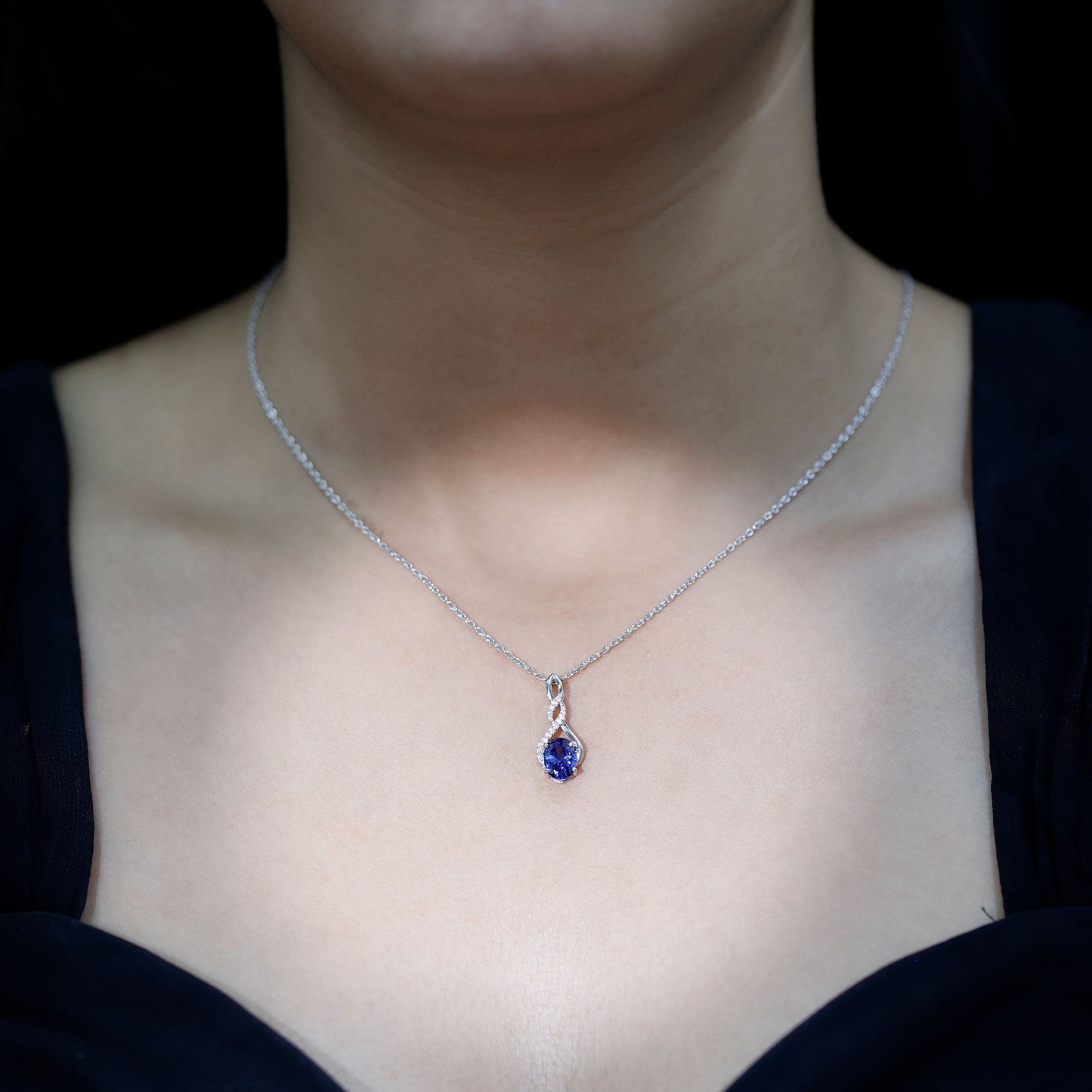 Lab Grown Blue Sapphire Moissanite Knot Pendant Necklace With Silver Chain