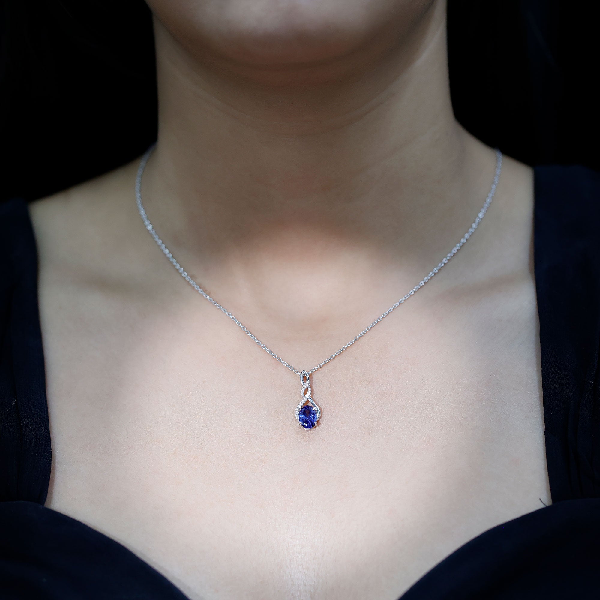 Lab Grown Blue Sapphire Moissanite Knot Pendant Necklace With Silver Chain