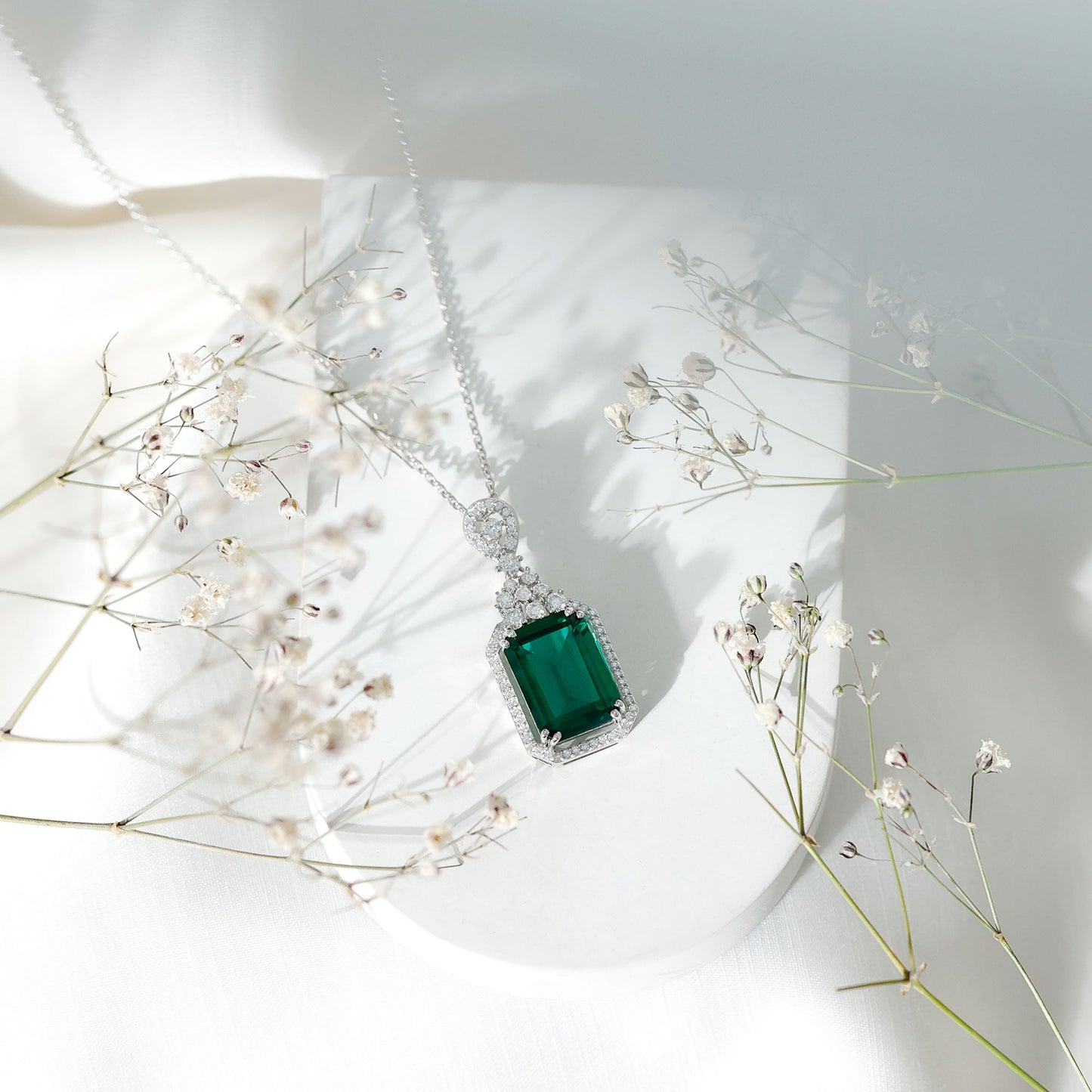 Created Emerald Vintage Style Pendant Necklace for Women With Silver Chain