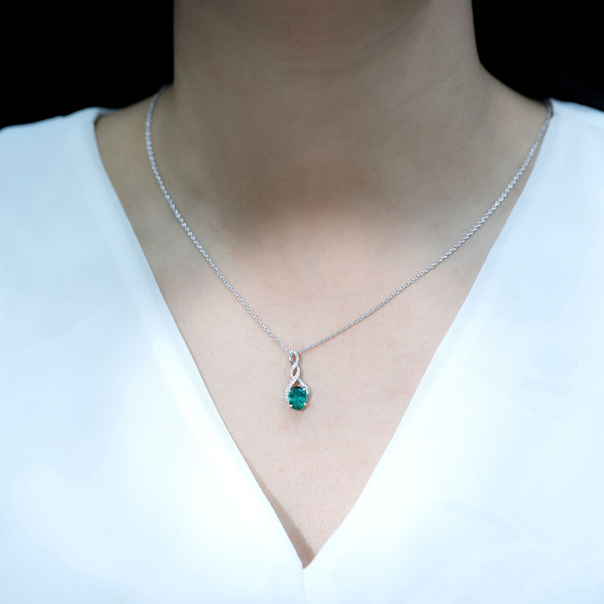 Lab Grown Emerald Moissanite Infinity Pendant Necklace With Silver Chain
