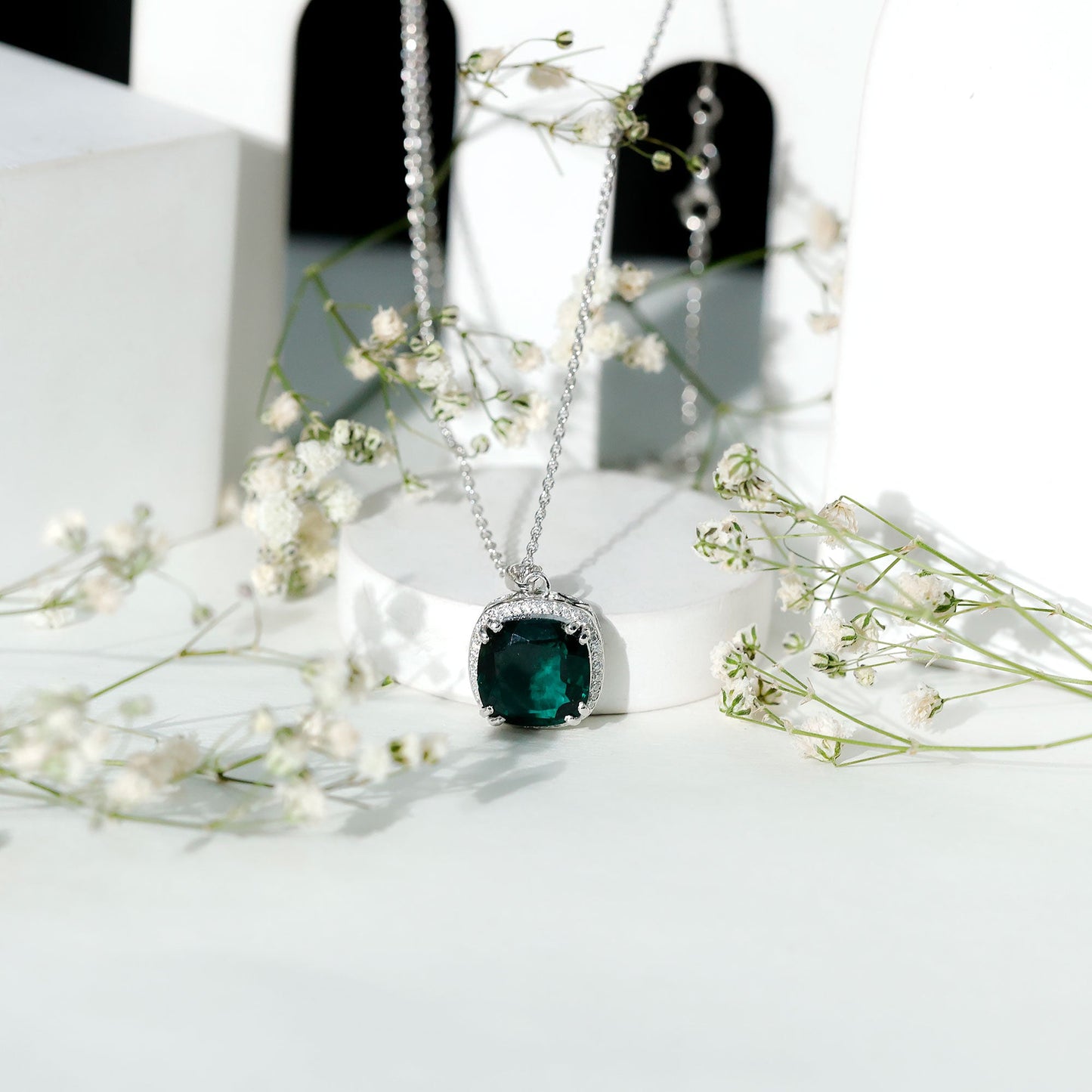 9 Carat Lab Grown Green Sapphire Statement Necklace