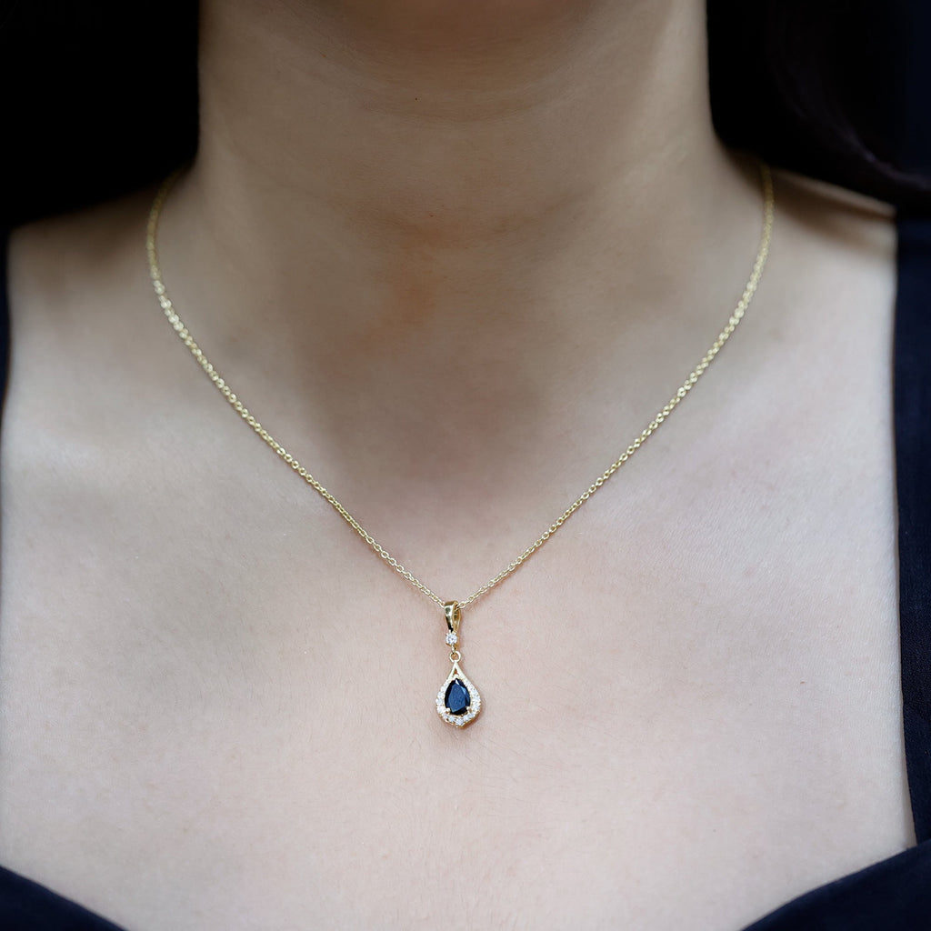 Certified Black and White Diamond Teardrop Necklace With Chain