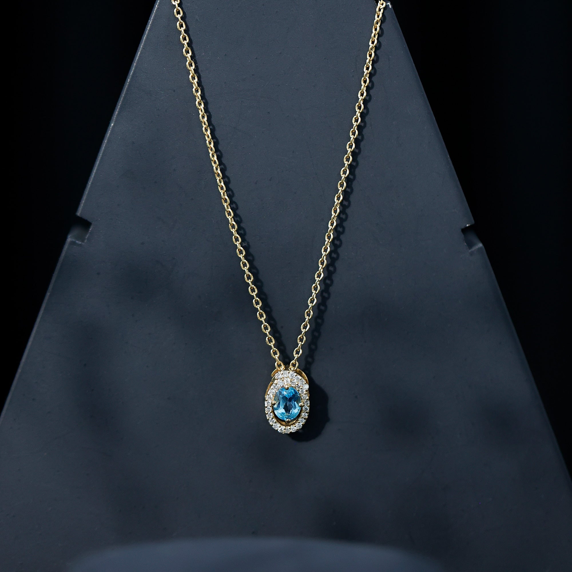 Natural Oval Sky Blue Topaz Diamond Pendant Necklace with Chain