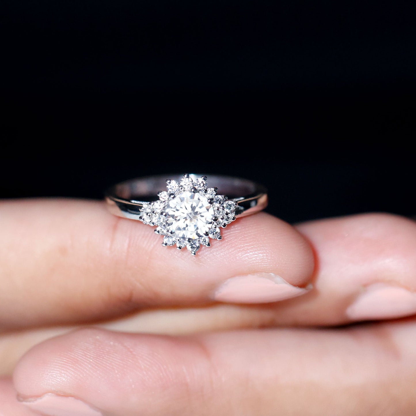 Certified 1 Carat Lab Grown Diamond Halo Engagement Ring