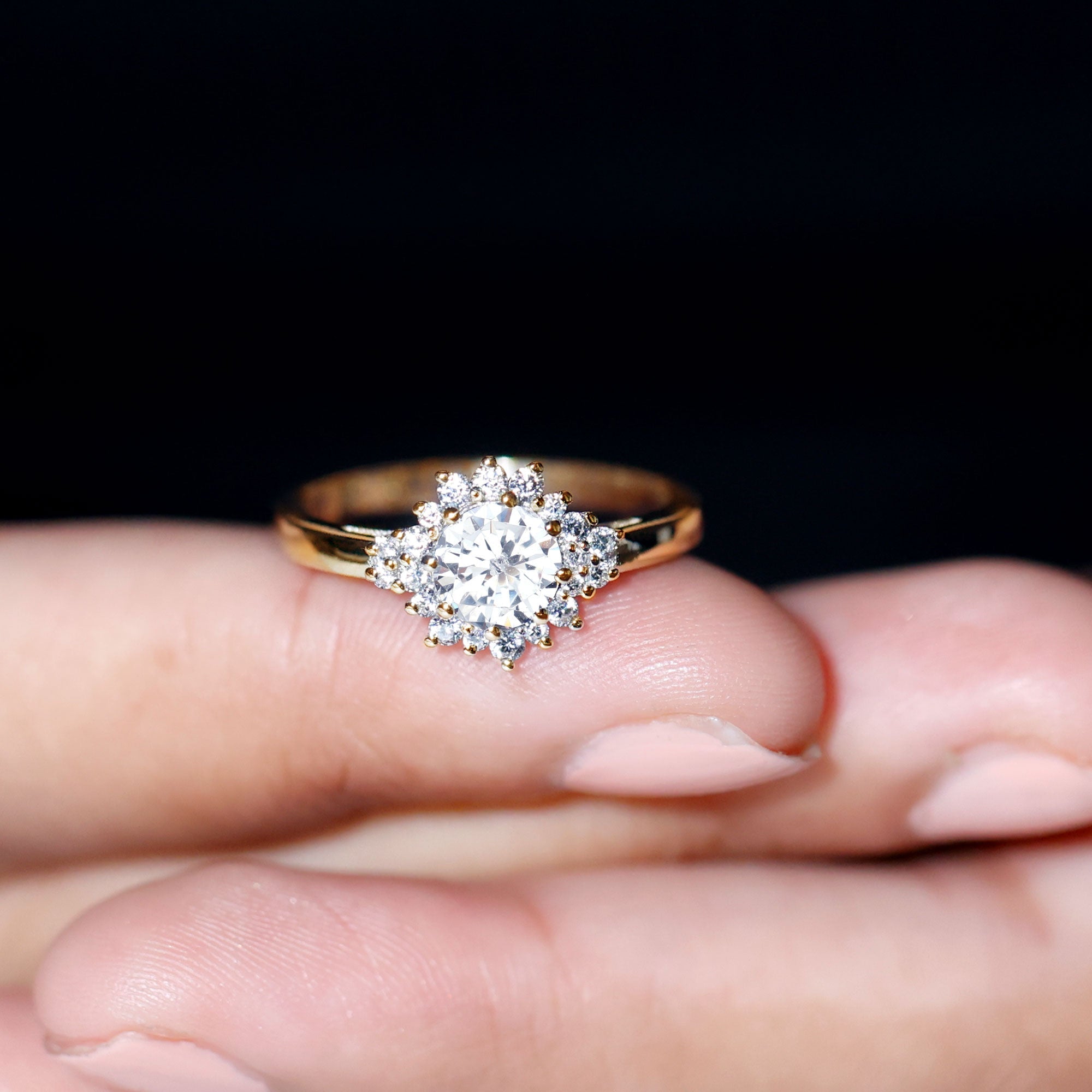 Certified 1 Carat Lab Grown Diamond Halo Engagement Ring