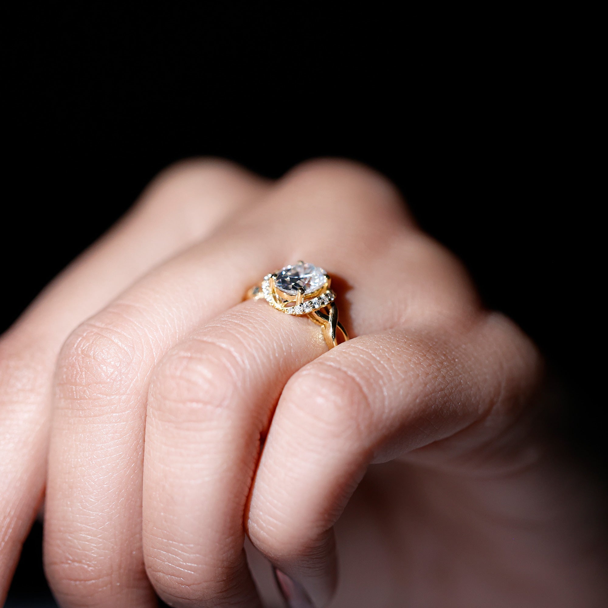 Lab Grown Diamond 6X8 MM Oval Engagement Ring For Women