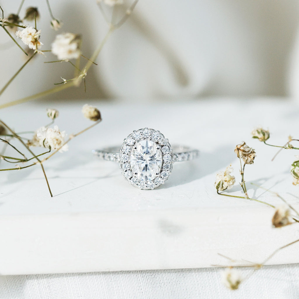 Certified 6X8 mm Lab Grown Diamond Oval Shape Engagement Ring