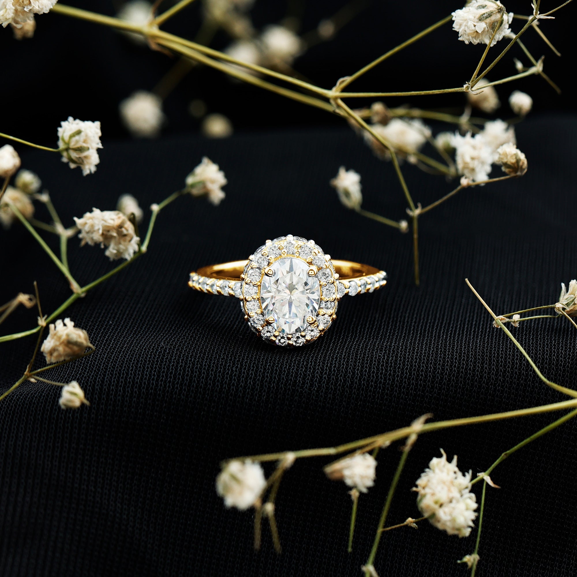 Certified 6X8 mm Lab Grown Diamond Oval Shape Engagement Ring