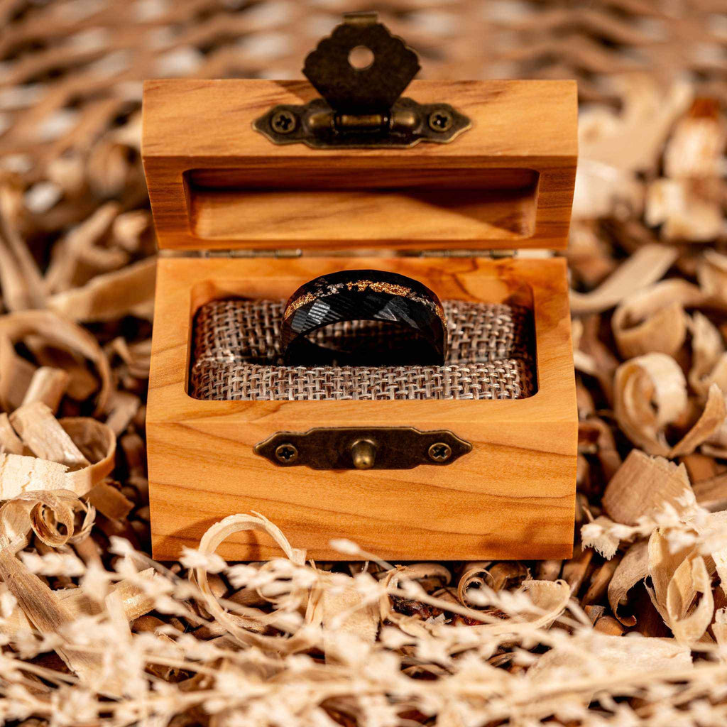 Damascus Meteorite & Crushed Gold Ring