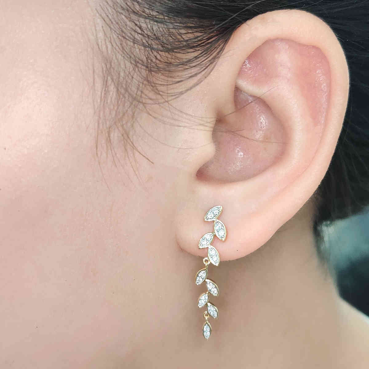 Pave Diamond Leaf Drop Earring